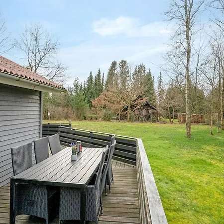 Anine - 200m To The Fjord By Interhome *